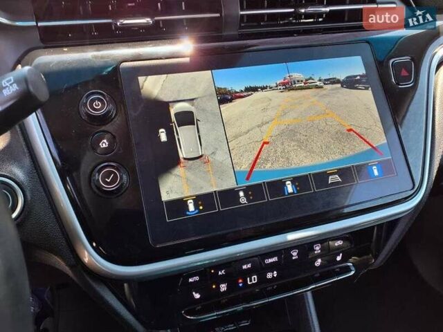 Белый Шевроле Bolt EV, объемом двигателя 0 л и пробегом 43 тыс. км за 5300 $, фото 13 на Automoto.ua