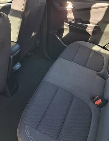 Белый Шевроле Bolt EV, объемом двигателя 0 л и пробегом 27 тыс. км за 19000 $, фото 12 на Automoto.ua