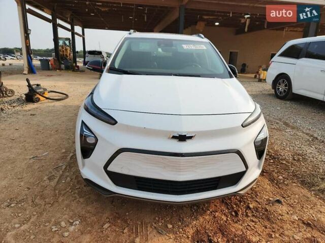 Белый Шевроле Bolt EV, объемом двигателя 0 л и пробегом 26 тыс. км за 9000 $, фото 5 на Automoto.ua