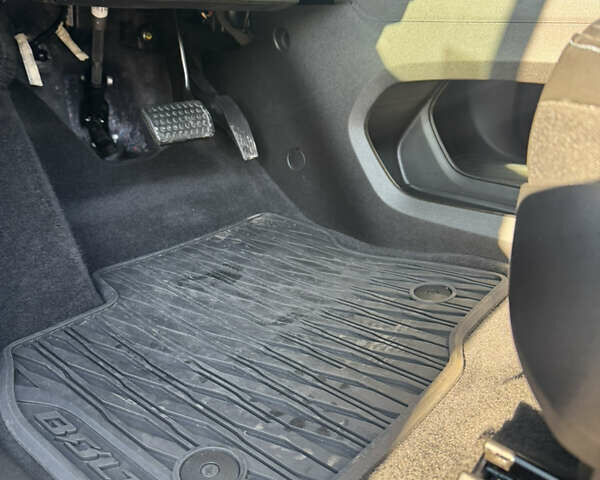 Білий Шевроле Bolt EV, об'ємом двигуна 0 л та пробігом 13 тис. км за 18350 $, фото 37 на Automoto.ua