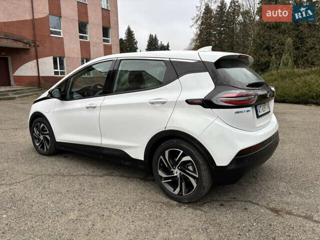 Белый Шевроле Bolt EV, объемом двигателя 0 л и пробегом 37 тыс. км за 18950 $, фото 12 на Automoto.ua