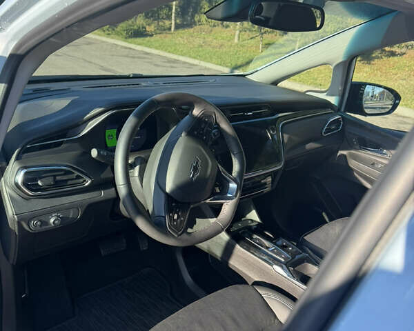 Білий Шевроле Bolt EV, об'ємом двигуна 0 л та пробігом 13 тис. км за 18350 $, фото 6 на Automoto.ua