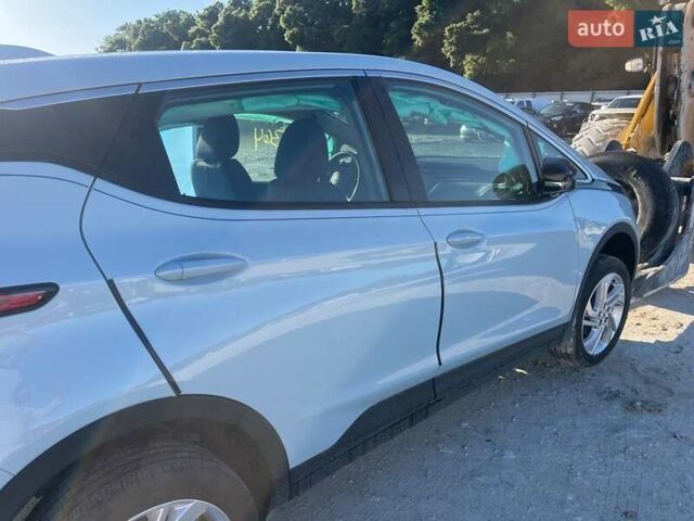 Белый Шевроле Bolt EV, объемом двигателя 0 л и пробегом 6 тыс. км за 14000 $, фото 15 на Automoto.ua