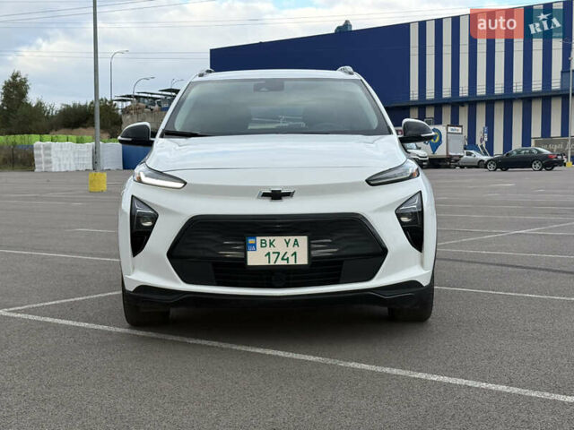 Белый Шевроле Bolt EV, объемом двигателя 0 л и пробегом 40 тыс. км за 17500 $, фото 17 на Automoto.ua