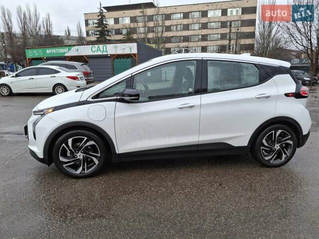 Білий Шевроле Bolt EV, об'ємом двигуна 0 л та пробігом 38 тис. км за 20200 $, фото 2 на Automoto.ua