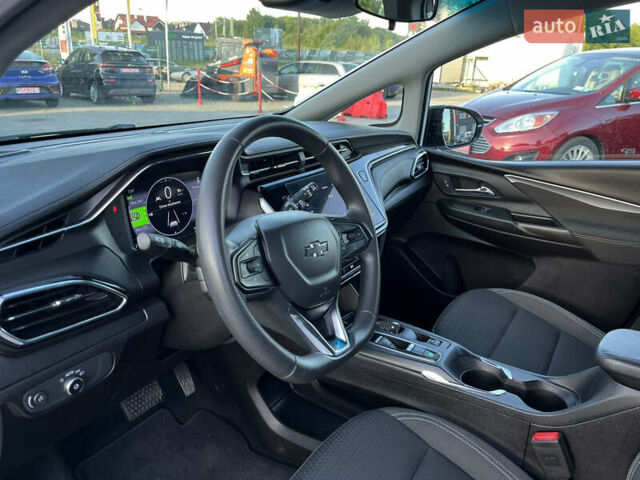 Белый Шевроле Bolt EV, объемом двигателя 0 л и пробегом 24 тыс. км за 17950 $, фото 15 на Automoto.ua