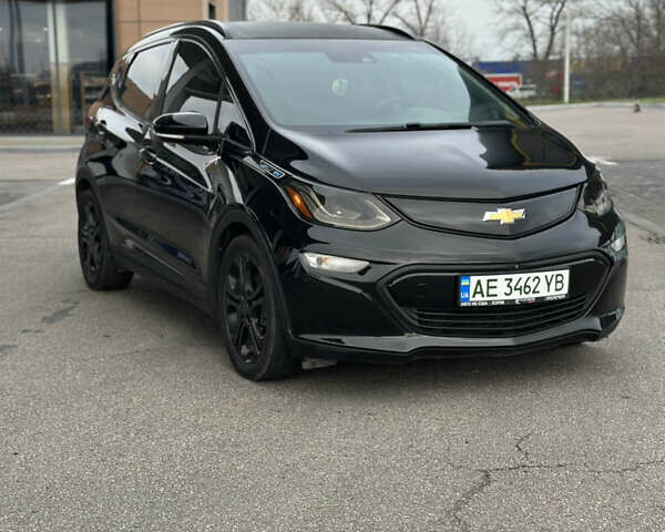 Черный Шевроле Bolt EV, объемом двигателя 0 л и пробегом 200 тыс. км за 12900 $, фото 1 на Automoto.ua