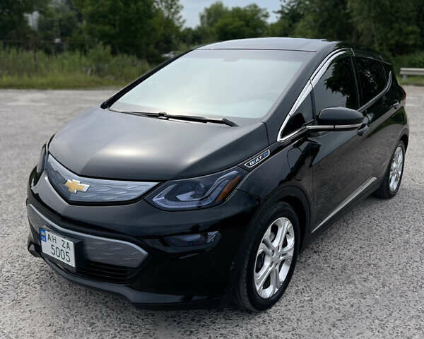 Черный Шевроле Bolt EV, объемом двигателя 0 л и пробегом 78 тыс. км за 20500 $, фото 6 на Automoto.ua