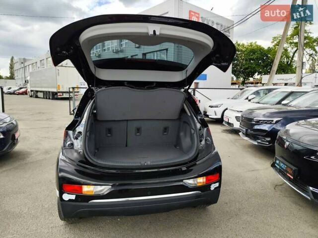 Черный Шевроле Bolt EV, объемом двигателя 0 л и пробегом 64 тыс. км за 14999 $, фото 20 на Automoto.ua