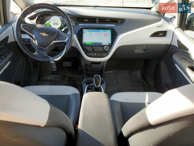 Черный Шевроле Bolt EV, объемом двигателя 0 л и пробегом 70 тыс. км за 10700 $, фото 7 на Automoto.ua