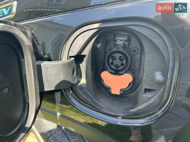 Черный Шевроле Bolt EV, объемом двигателя 0 л и пробегом 80 тыс. км за 15200 $, фото 10 на Automoto.ua