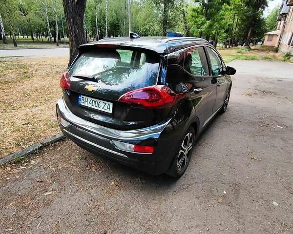 Черный Шевроле Bolt EV, объемом двигателя 0 л и пробегом 82 тыс. км за 15200 $, фото 1 на Automoto.ua