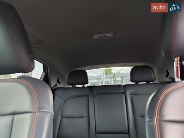 Черный Шевроле Bolt EV, объемом двигателя 0 л и пробегом 64 тыс. км за 14999 $, фото 51 на Automoto.ua