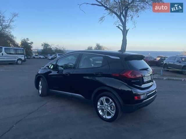 Черный Шевроле Bolt EV, объемом двигателя 0 л и пробегом 82 тыс. км за 12900 $, фото 3 на Automoto.ua