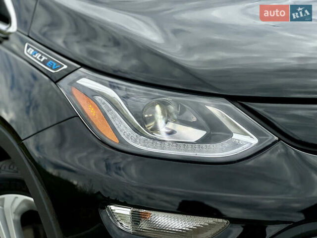 Черный Шевроле Bolt EV, объемом двигателя 0 л и пробегом 67 тыс. км за 13200 $, фото 4 на Automoto.ua