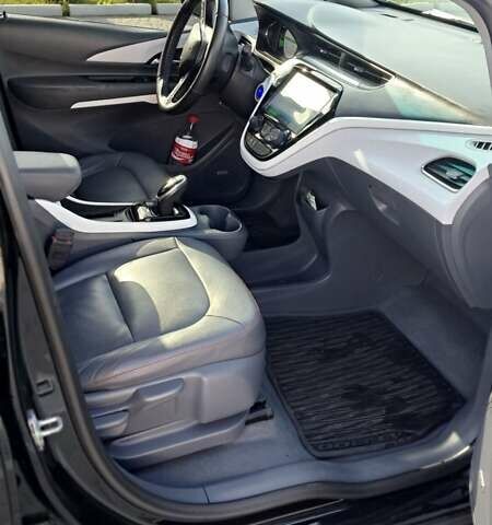 Черный Шевроле Bolt EV, объемом двигателя 0 л и пробегом 150 тыс. км за 14700 $, фото 12 на Automoto.ua