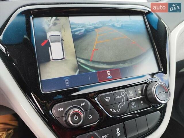 Черный Шевроле Bolt EV, объемом двигателя 0 л и пробегом 64 тыс. км за 14999 $, фото 43 на Automoto.ua