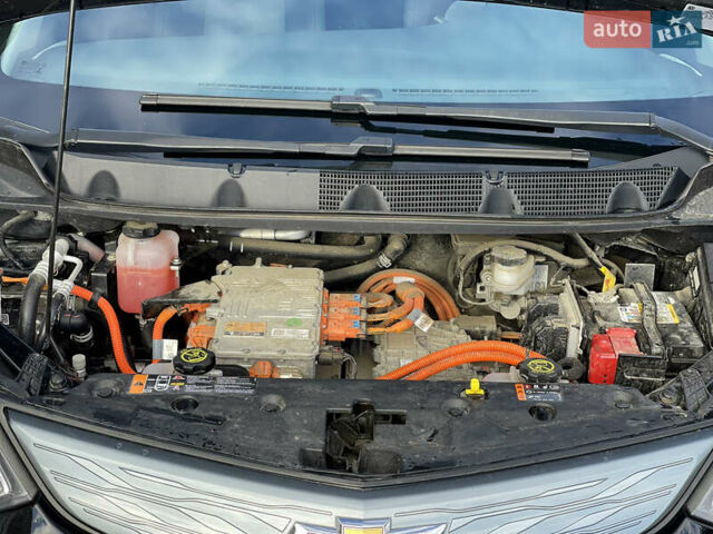 Черный Шевроле Bolt EV, объемом двигателя 0 л и пробегом 166 тыс. км за 15800 $, фото 24 на Automoto.ua