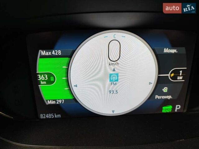 Черный Шевроле Bolt EV, объемом двигателя 0 л и пробегом 82 тыс. км за 15200 $, фото 3 на Automoto.ua