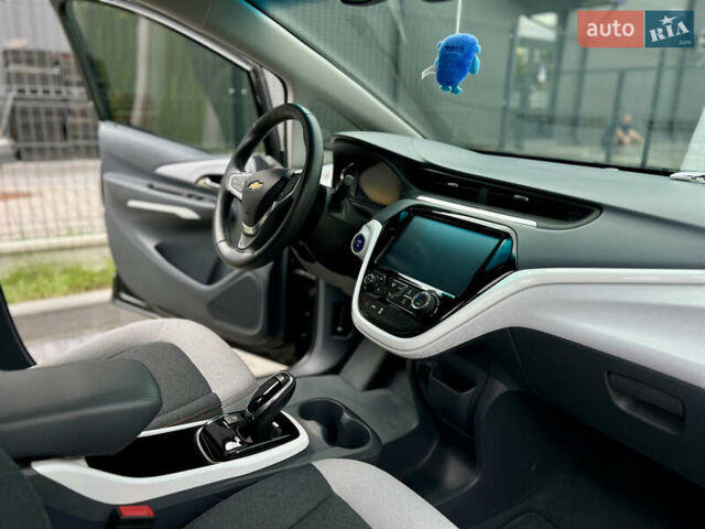 Черный Шевроле Bolt EV, объемом двигателя 0 л и пробегом 67 тыс. км за 13200 $, фото 16 на Automoto.ua