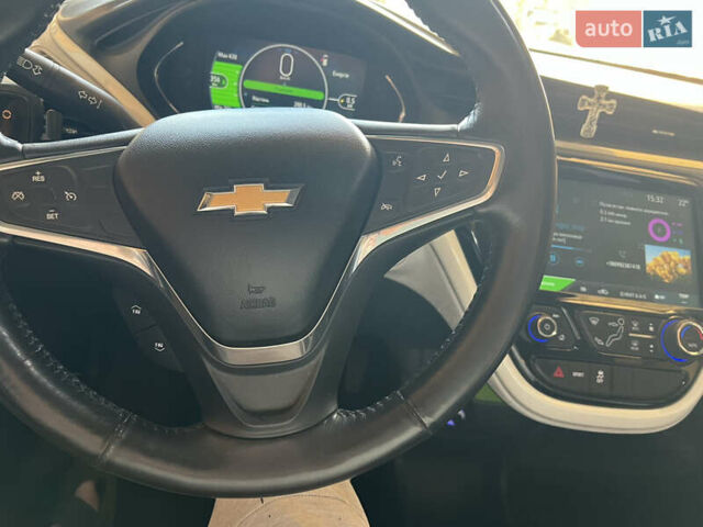 Черный Шевроле Bolt EV, объемом двигателя 0 л и пробегом 80 тыс. км за 15200 $, фото 49 на Automoto.ua