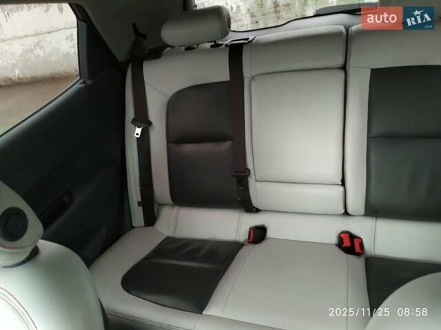 Черный Шевроле Bolt EV, объемом двигателя 0 л и пробегом 93 тыс. км за 14100 $, фото 13 на Automoto.ua