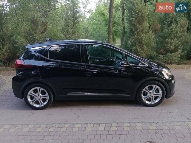 Черный Шевроле Bolt EV, объемом двигателя 0 л и пробегом 116 тыс. км за 13999 $, фото 8 на Automoto.ua
