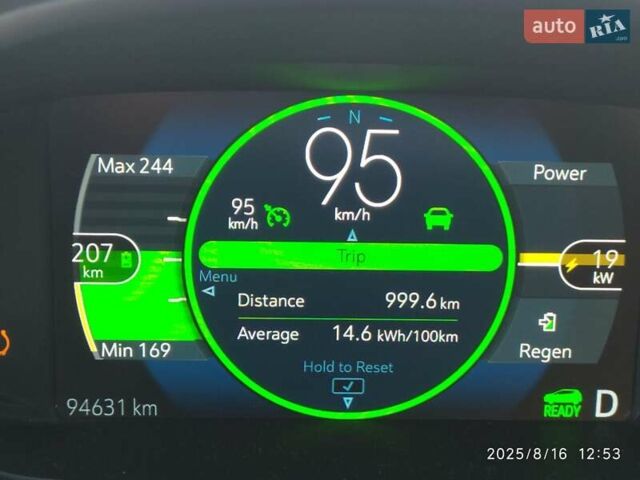 Черный Шевроле Bolt EV, объемом двигателя 0 л и пробегом 93 тыс. км за 14100 $, фото 40 на Automoto.ua