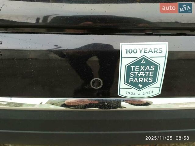 Черный Шевроле Bolt EV, объемом двигателя 0 л и пробегом 93 тыс. км за 14100 $, фото 5 на Automoto.ua