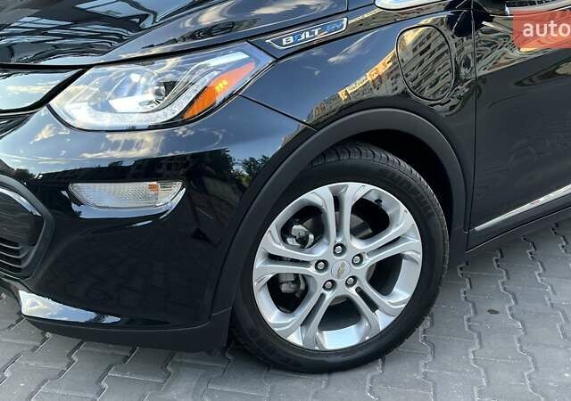 Черный Шевроле Bolt EV, объемом двигателя 0 л и пробегом 75 тыс. км за 14200 $, фото 17 на Automoto.ua