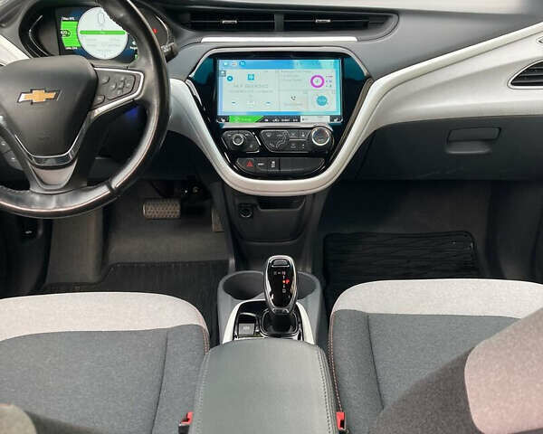 Черный Шевроле Bolt EV, объемом двигателя 0 л и пробегом 75 тыс. км за 13000 $, фото 6 на Automoto.ua