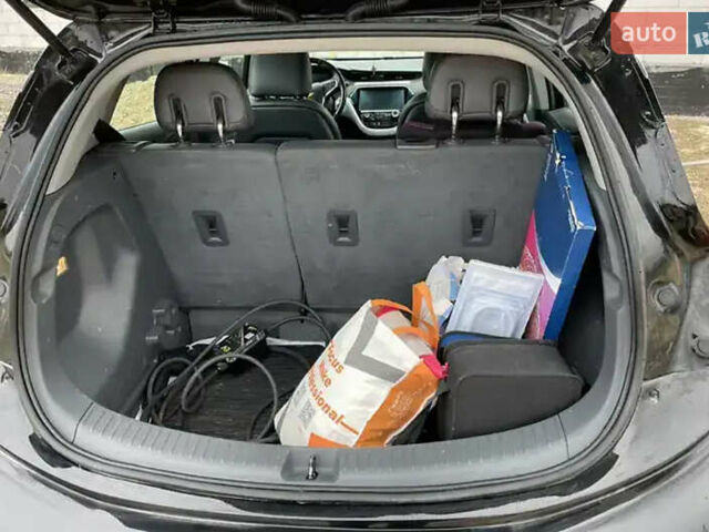 Черный Шевроле Bolt EV, объемом двигателя 0 л и пробегом 128 тыс. км за 14900 $, фото 9 на Automoto.ua