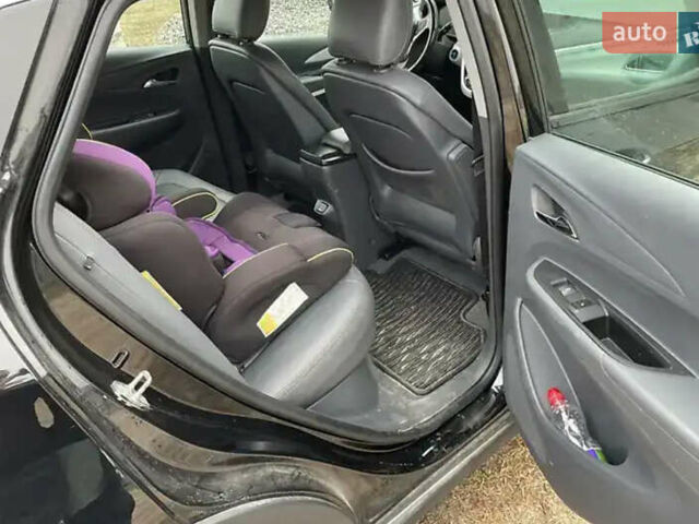 Черный Шевроле Bolt EV, объемом двигателя 0 л и пробегом 128 тыс. км за 14900 $, фото 7 на Automoto.ua