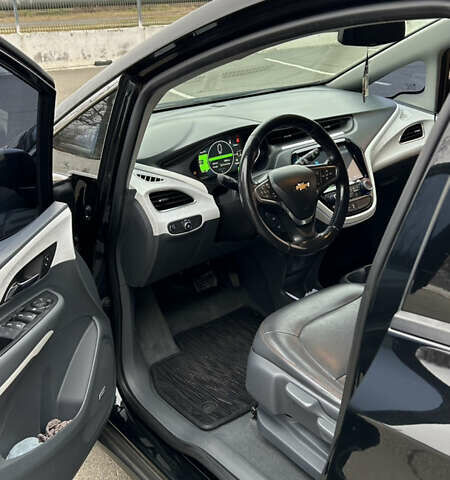 Черный Шевроле Bolt EV, объемом двигателя 0 л и пробегом 225 тыс. км за 13500 $, фото 13 на Automoto.ua
