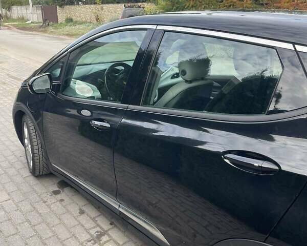 Шевроле Bolt EV 2018 в Броварах на Automoto.ua Черный Шевроле Bolt EV, объемом двигателя 0 л и пробегом 126 тыс. км за 14300 $, фото 7 на Automoto.ua