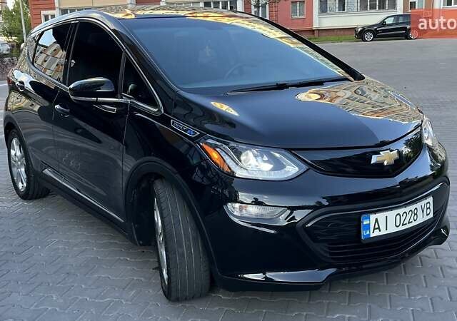 Черный Шевроле Bolt EV, объемом двигателя 0 л и пробегом 75 тыс. км за 14200 $, фото 4 на Automoto.ua