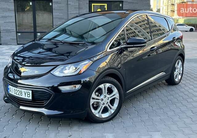 Черный Шевроле Bolt EV, объемом двигателя 0 л и пробегом 75 тыс. км за 14200 $, фото 1 на Automoto.ua