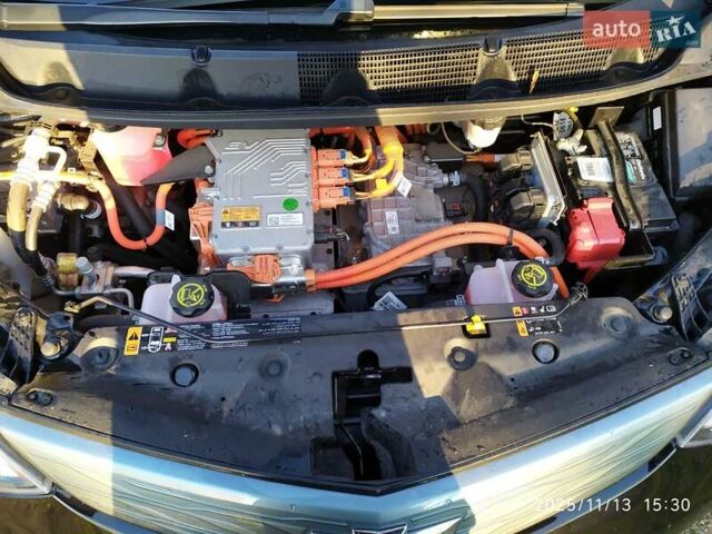 Черный Шевроле Bolt EV, объемом двигателя 0 л и пробегом 93 тыс. км за 14100 $, фото 33 на Automoto.ua