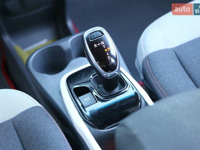 Черный Шевроле Bolt EV, объемом двигателя 0 л и пробегом 112 тыс. км за 14500 $, фото 19 на Automoto.ua