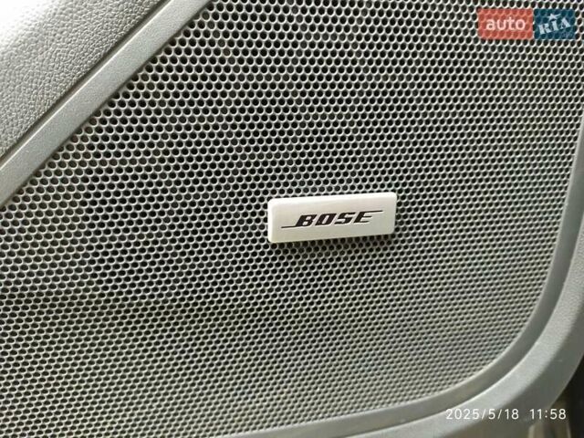 Черный Шевроле Bolt EV, объемом двигателя 0 л и пробегом 93 тыс. км за 14100 $, фото 78 на Automoto.ua