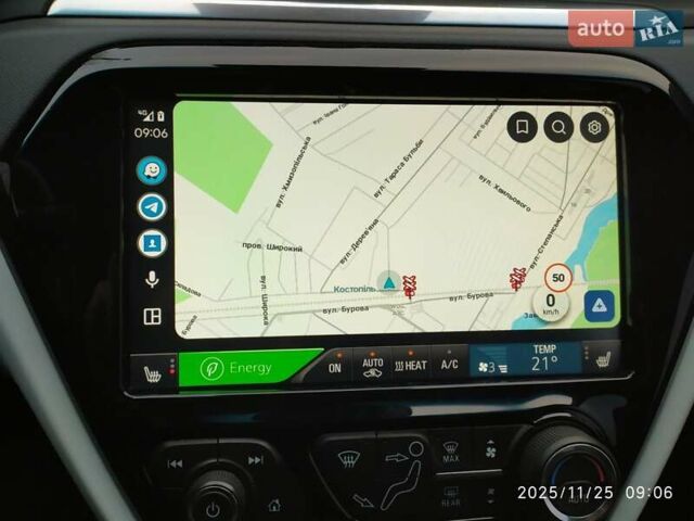 Черный Шевроле Bolt EV, объемом двигателя 0 л и пробегом 93 тыс. км за 14100 $, фото 26 на Automoto.ua