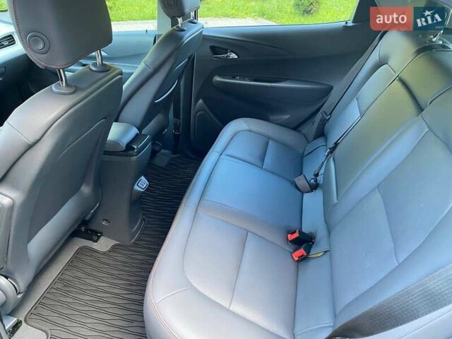 Черный Шевроле Bolt EV, объемом двигателя 0 л и пробегом 75 тыс. км за 15800 $, фото 30 на Automoto.ua