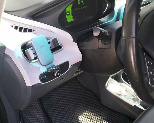 Черный Шевроле Bolt EV, объемом двигателя 0 л и пробегом 104 тыс. км за 16700 $, фото 1 на Automoto.ua