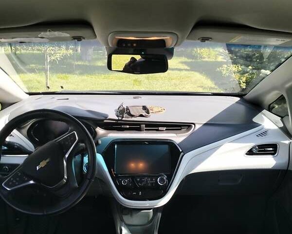 Черный Шевроле Bolt EV, объемом двигателя 0 л и пробегом 104 тыс. км за 16700 $, фото 14 на Automoto.ua