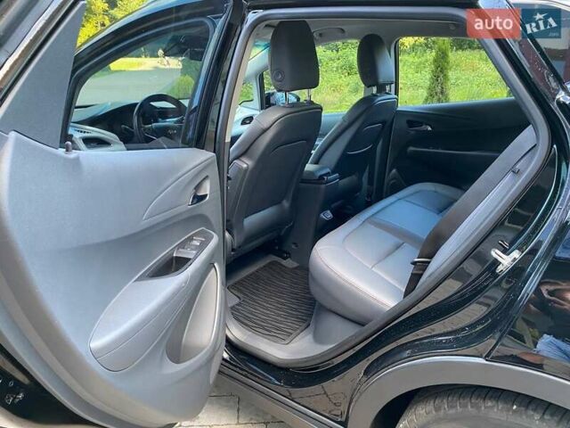Черный Шевроле Bolt EV, объемом двигателя 0 л и пробегом 75 тыс. км за 15800 $, фото 32 на Automoto.ua