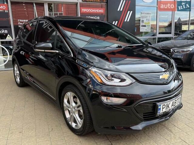 Черный Шевроле Bolt EV, объемом двигателя 0 л и пробегом 61 тыс. км за 14800 $, фото 3 на Automoto.ua