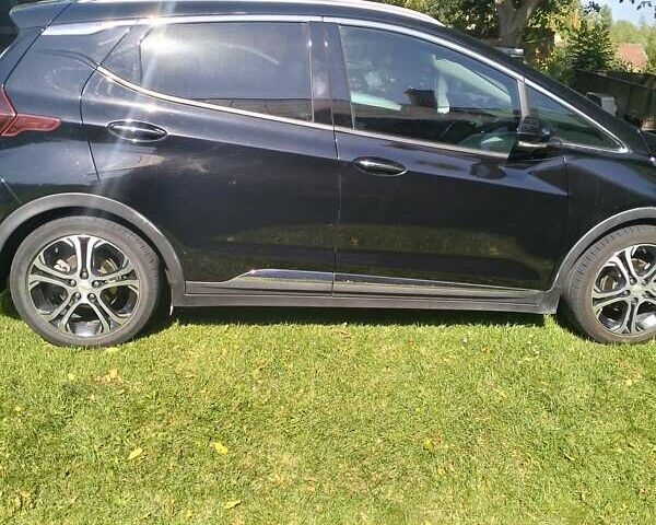 Черный Шевроле Bolt EV, объемом двигателя 0 л и пробегом 104 тыс. км за 16700 $, фото 22 на Automoto.ua