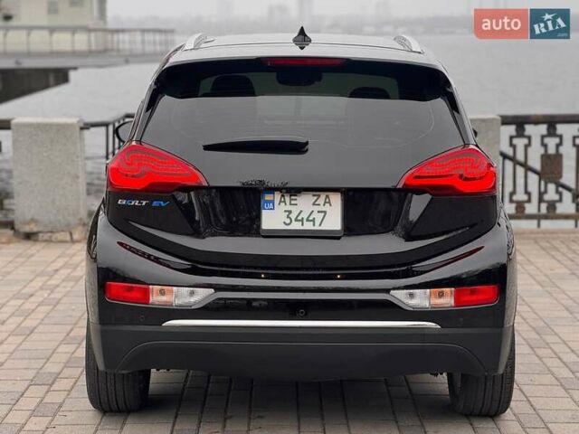 Черный Шевроле Bolt EV, объемом двигателя 0 л и пробегом 11 тыс. км за 17800 $, фото 8 на Automoto.ua