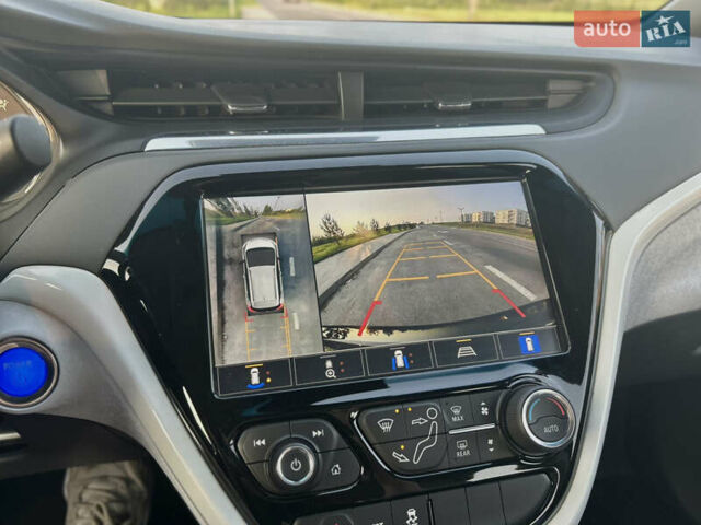 Черный Шевроле Bolt EV, объемом двигателя 0 л и пробегом 62 тыс. км за 16000 $, фото 13 на Automoto.ua