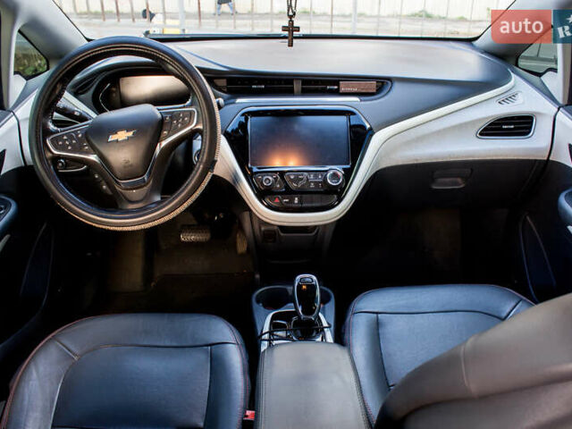 Черный Шевроле Bolt EV, объемом двигателя 0 л и пробегом 85 тыс. км за 17200 $, фото 20 на Automoto.ua